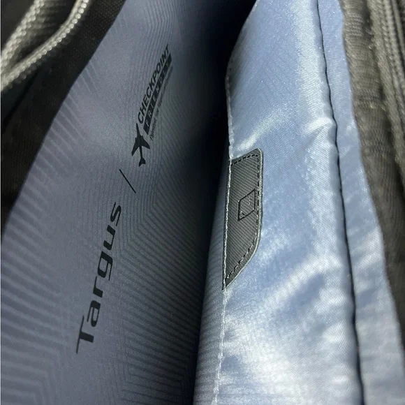 Targus Black Executive Laptop Bag - Office - Travel - Picture 5 of 5